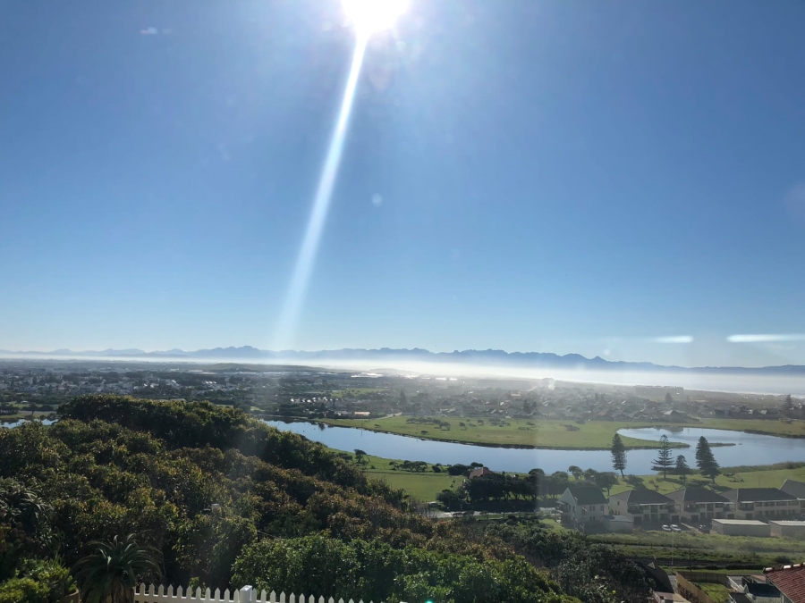 To Let 3 Bedroom Property for Rent in Muizenberg Western Cape